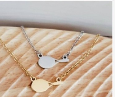 Engraved oval disc layered necklace