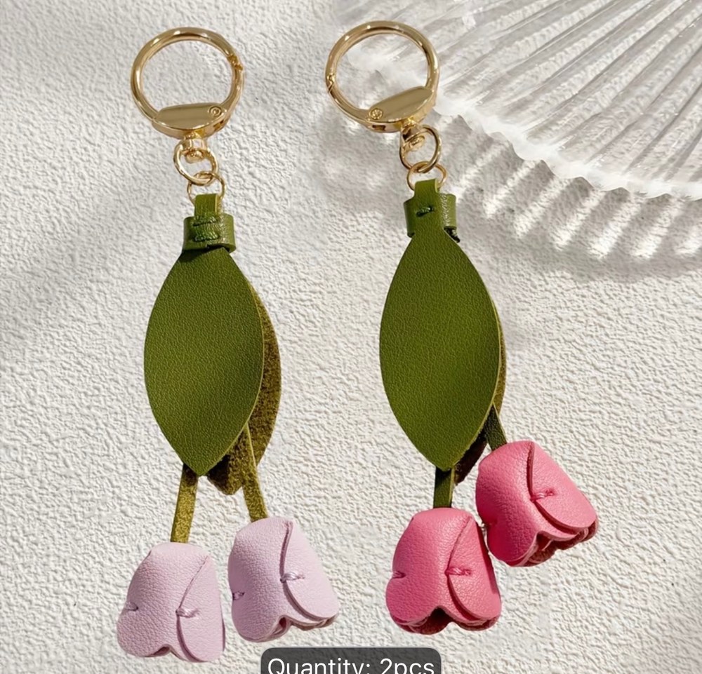 Leaf & Tulip Keychain