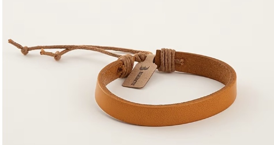 Engraved leather bracelet